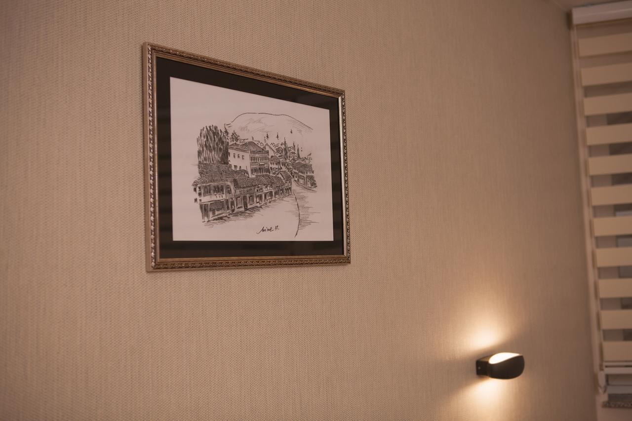 Hotel Prenociste Brocat Novi Pazar Exterior foto